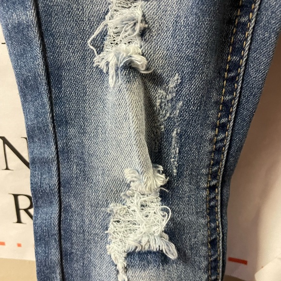 So super skinny distressed jeans - Picture 5 of 8